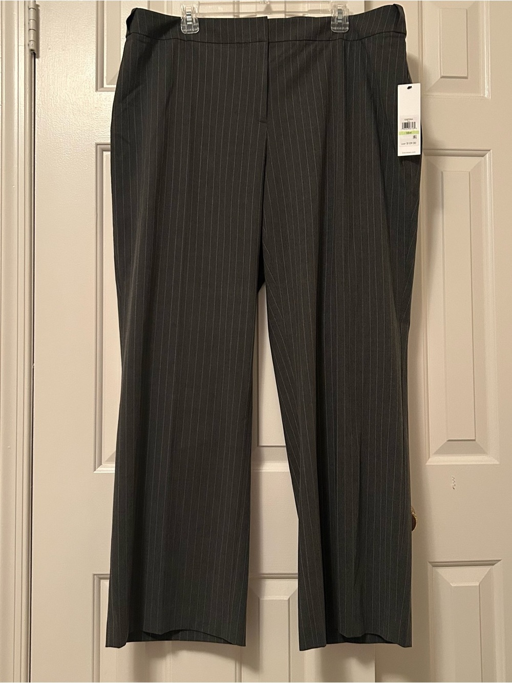 Calvin Klein Highline Gray Pinstripe Dress Pants 18W Tapered Ankle Length NWT